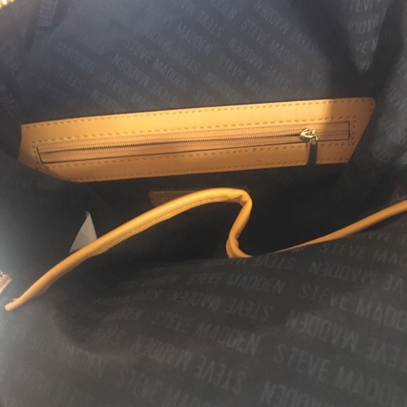 Steve Madden Backpack - Picture 4 of 5